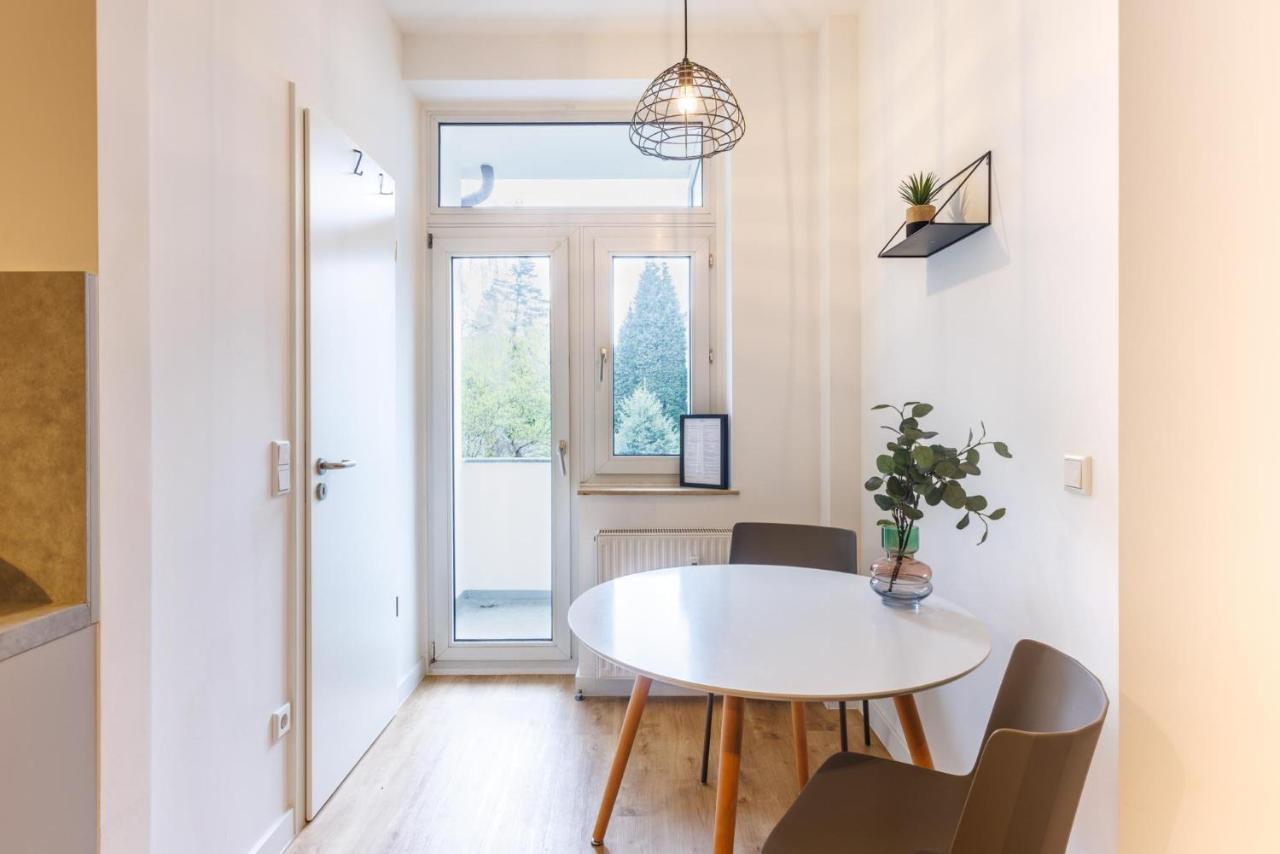Apartment Glueck Auf Hufelandstrasse Essen